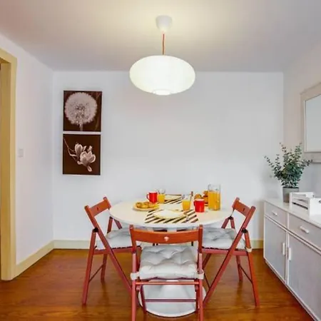 Balcony Apartment In Lisbon Center-3